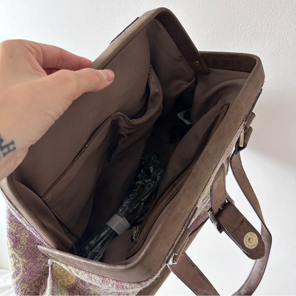 Simply Noelle | Vintage Tapestry Bag - Picture 4 of 4